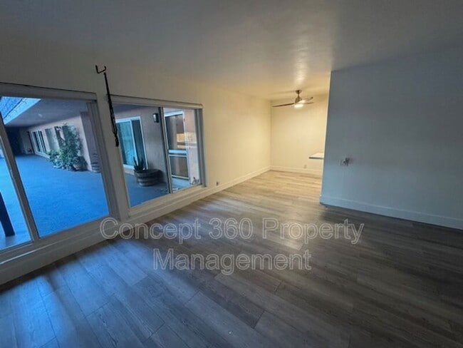 Building Photo - 1139 E OCEAN Blvd