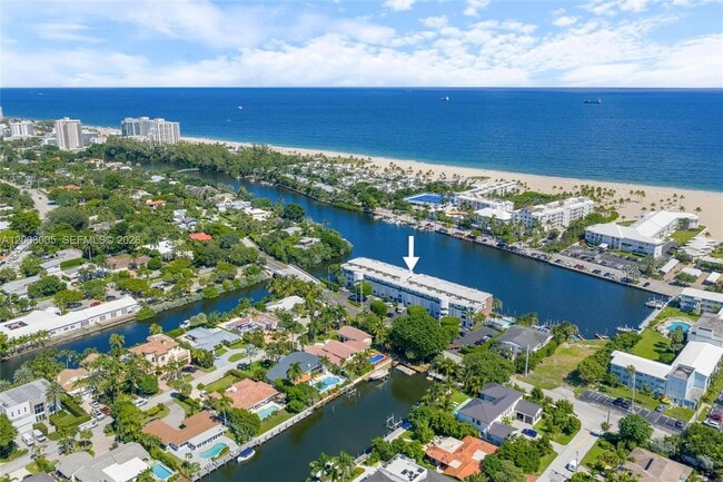 Building Photo - 1800 S Ocean Dr