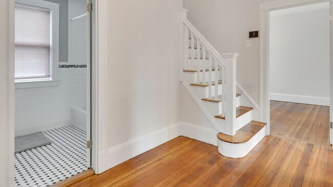 Building Photo - NO FEE Charming Lower Allston Duplex with New Hardwood Floors, Spacious Rooms