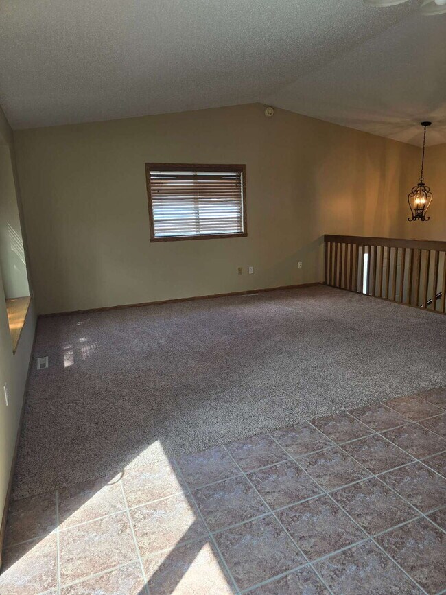 Building Photo - "Charming 3-Bedroom Fargo Home with 2 Full...