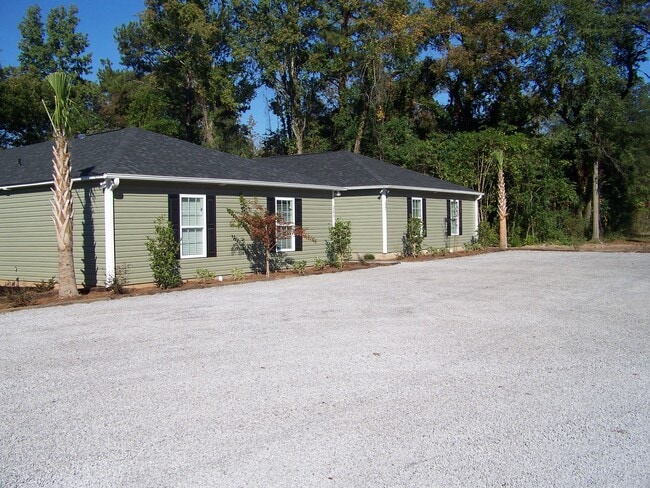 Building Photo - 301 N Alexander St