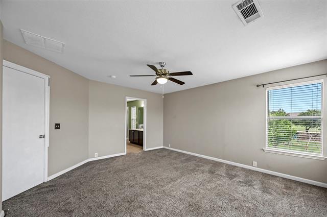 Building Photo - 2504 Deer Run Ct