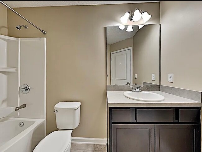 Building Photo - 1589 Landau Rd