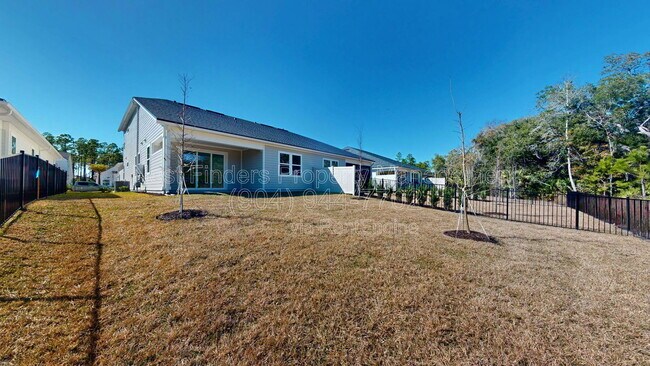 Building Photo - 156 Latham Dr