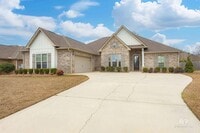 Building Photo - 27069 Gramercy Ln