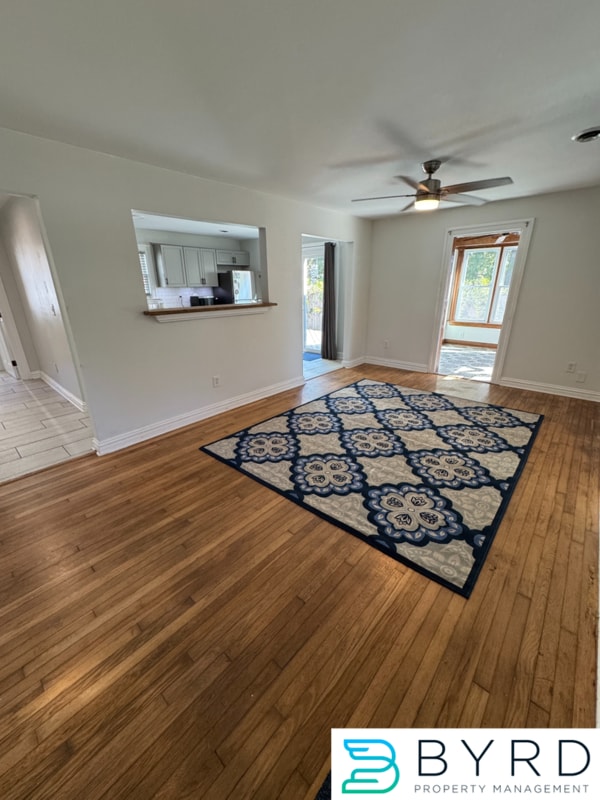 Building Photo - 5101 Boscobel Ave