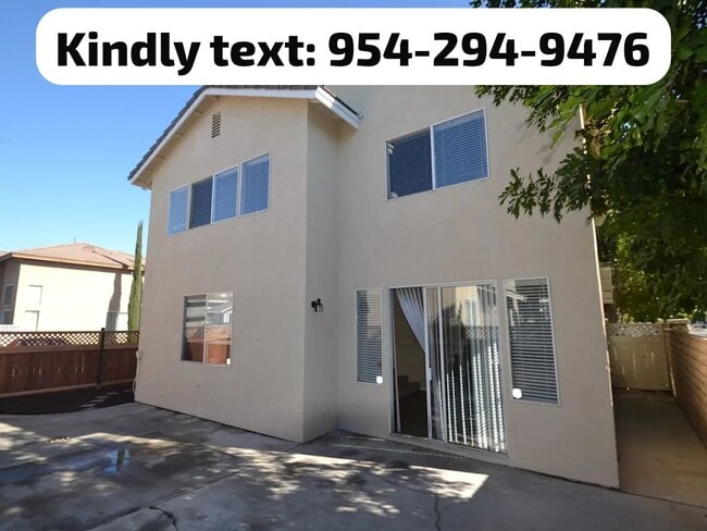 Building Photo - 7211 Blossom Ct