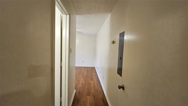 Building Photo - 3018 N Bell Ave