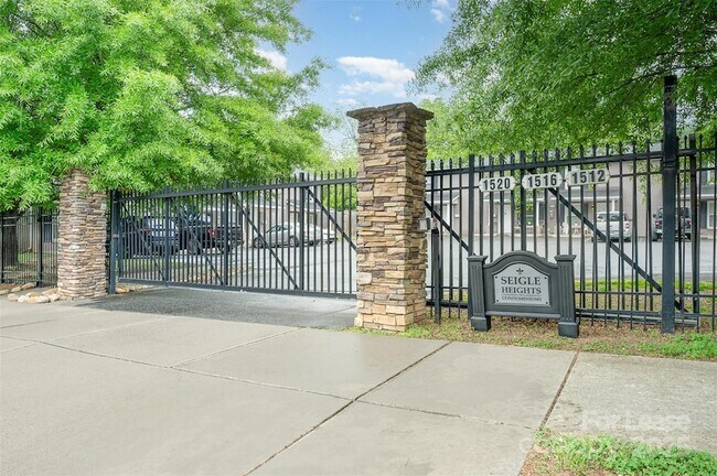 Building Photo - 1520 Seigle Ave