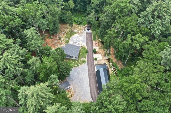 Building Photo - 999A Brysonia-Wenksville Rd