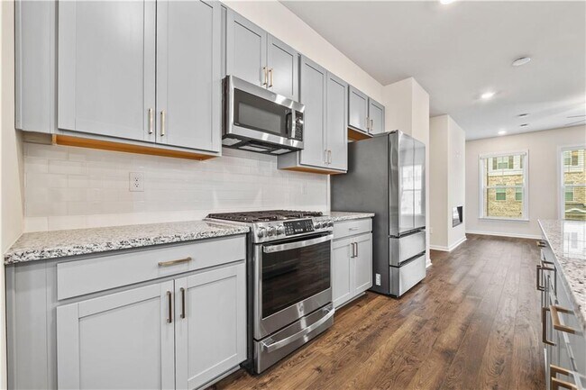 Building Photo - 135 Matson Run SW
