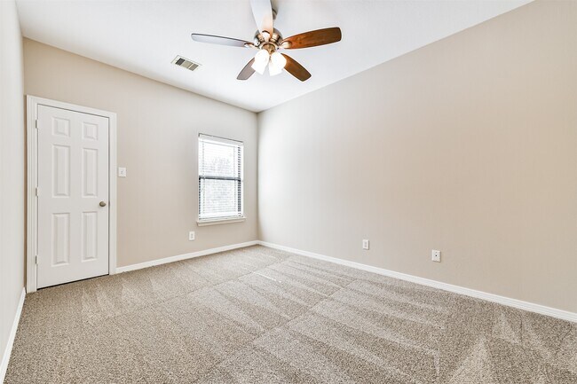 Building Photo - 4214 Brinkley St