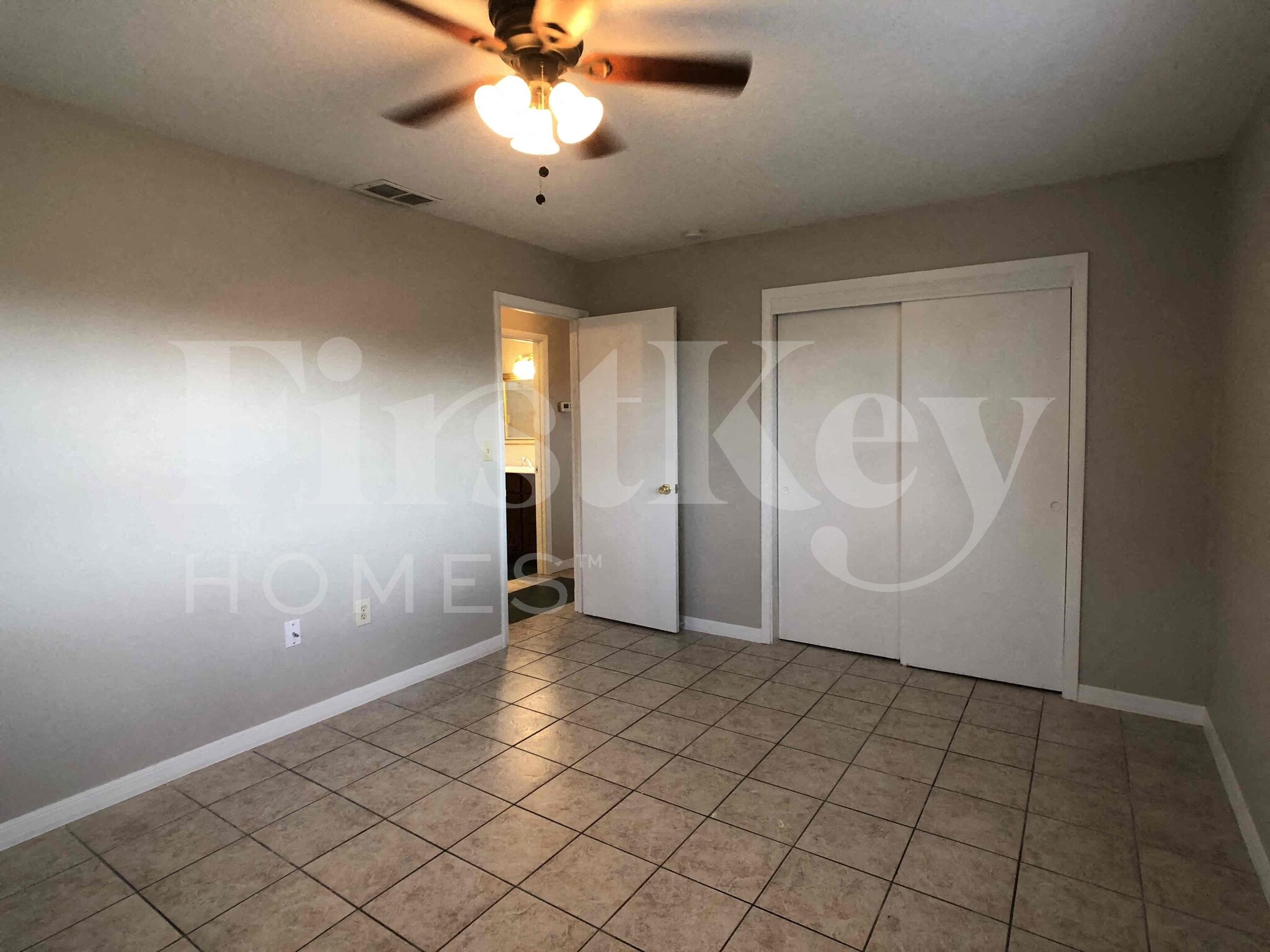 Building Photo - 3252 Peterborough St