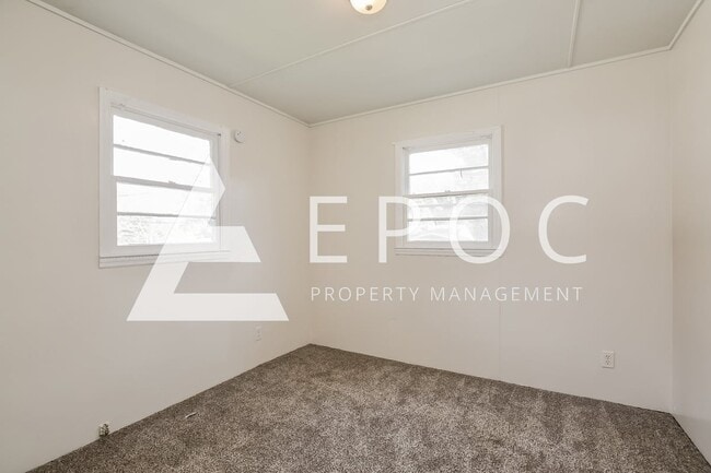 Building Photo - 912 Richland St