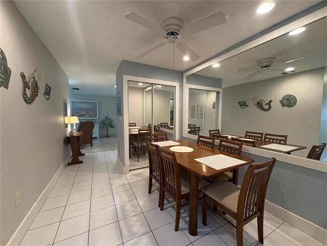 Building Photo - 2700 Bayshore Blvd