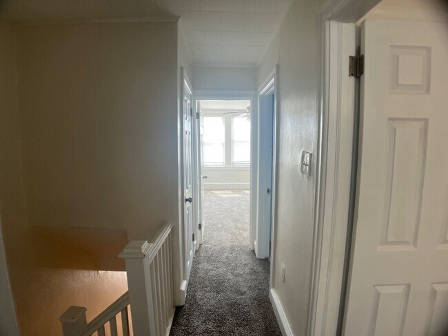 Building Photo - 6715 Cornelius St