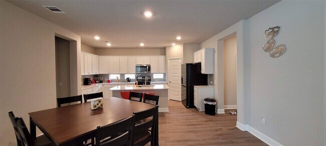 Building Photo - 18012 Santa Croce Dr