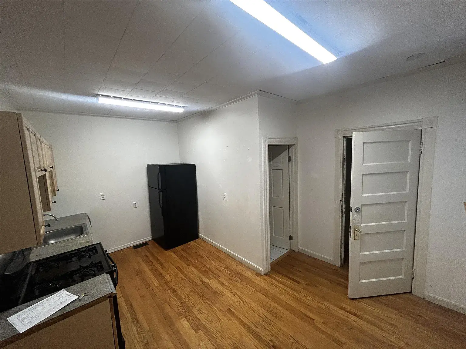 Building Photo - 352 Norfolk St