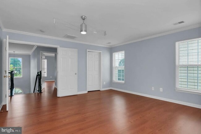 Building Photo - 2548 Port Potomac Ave