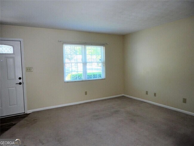 Building Photo - 403 Northdale Rd