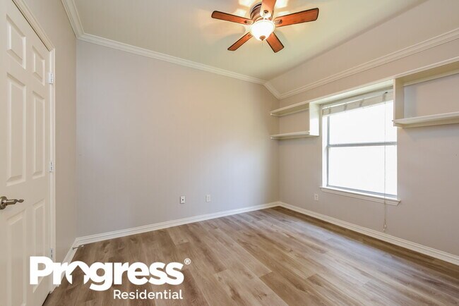 Building Photo - 4845 Bridal Path