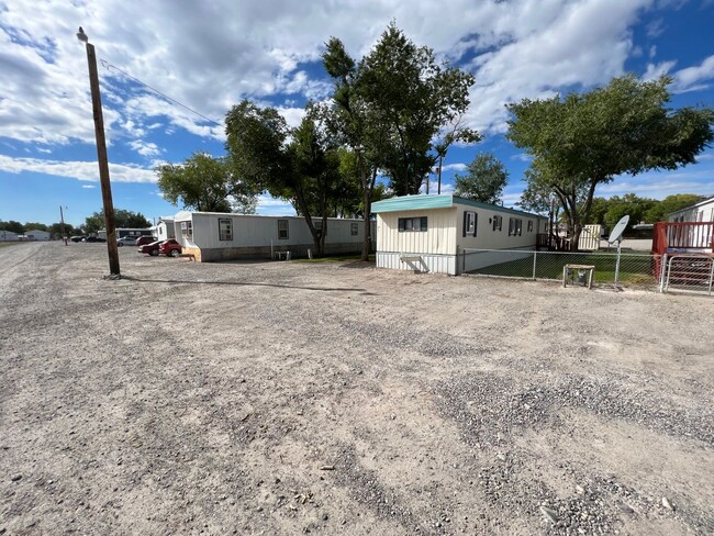 Building Photo - 2 Bedroom 1 Bath Updated Mobile Home in A & J Mobile Home Park