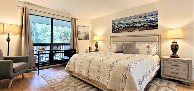 Building Photo - 157 Brackenwood Rd