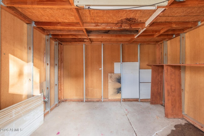 Building Photo - 7340 N 7th Ave