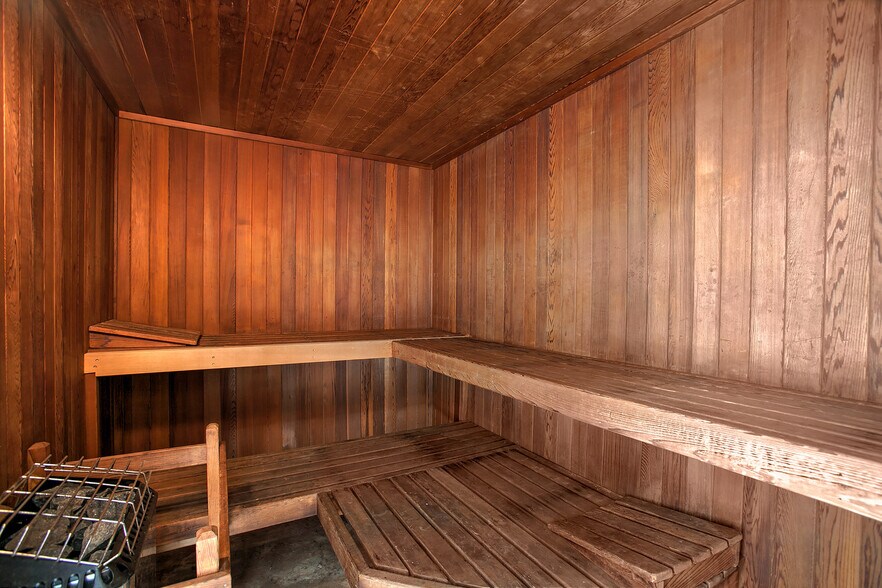 Sauna room - 2201 3rd Ave