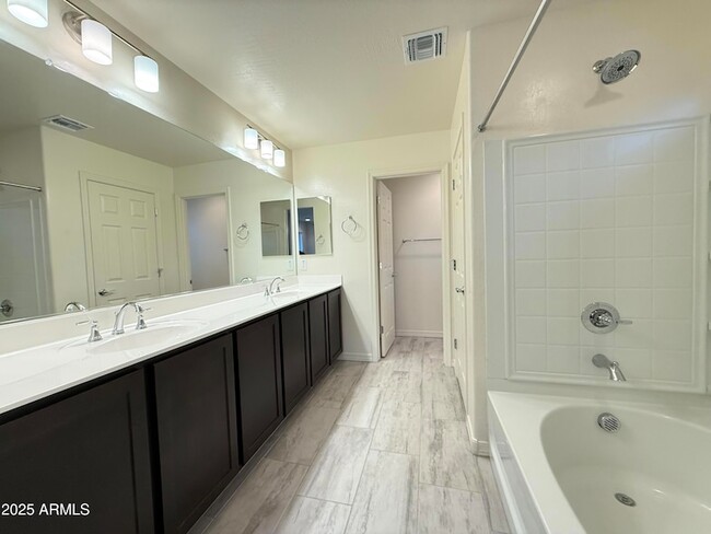 Building Photo - 1708 S 83rd Way