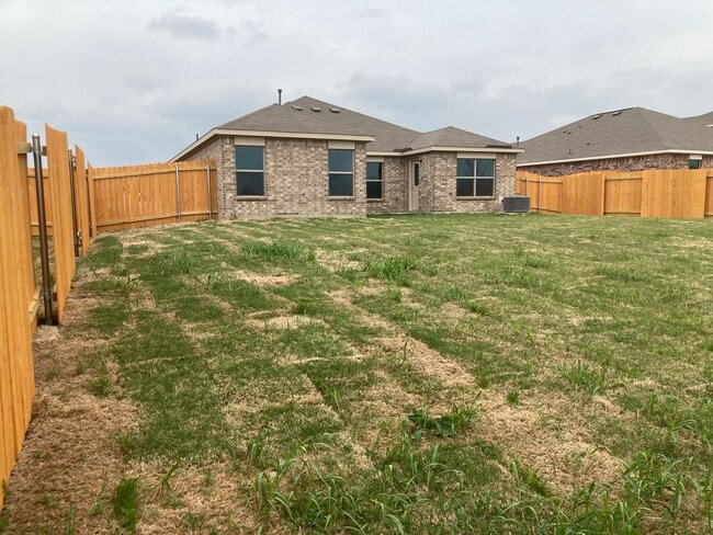 Building Photo - 3007 Boran Dr