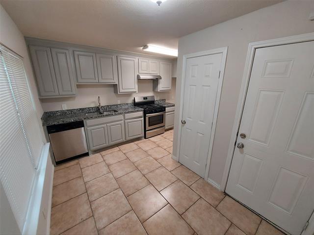 Building Photo - 1511 Biggs Cir
