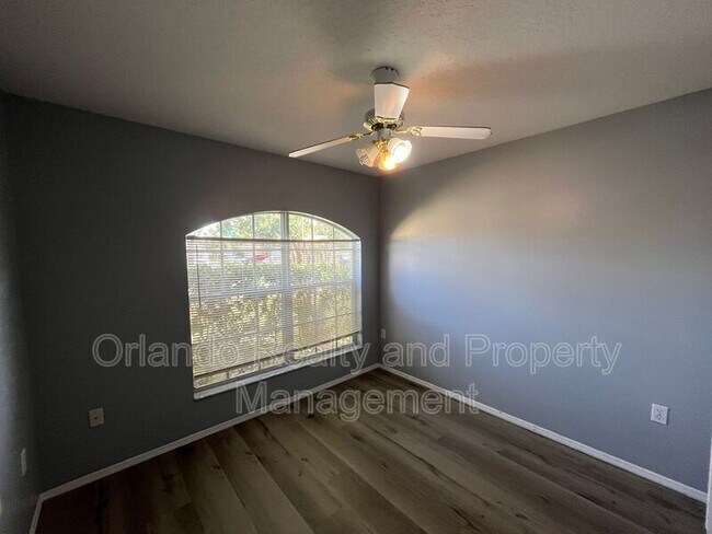 Building Photo - 2304 Hickory Pine St