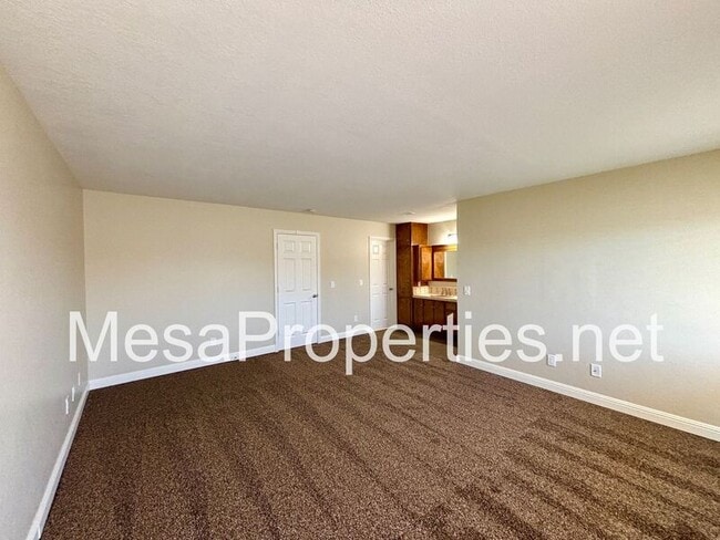 Building Photo - 18119 Pier Dr