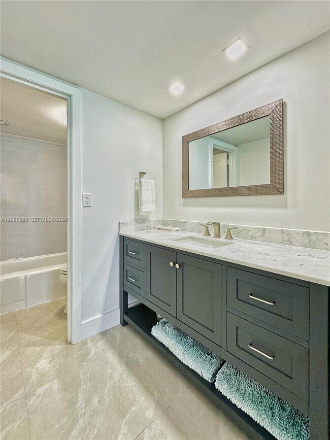 Building Photo - 5701 Collins Ave