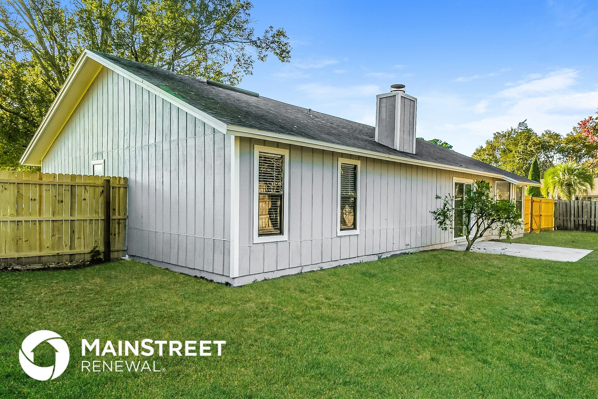 Building Photo - 11023 Poppins Ct