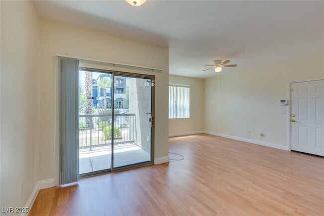 Building Photo - 8000 W Badura Ave