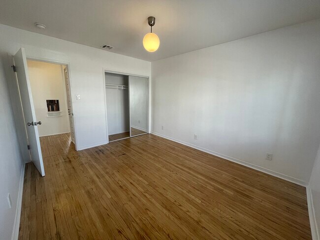 Building Photo - 5959 Troost Ave