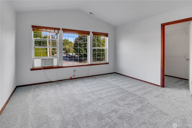 Building Photo - 302 Ave. J-#3