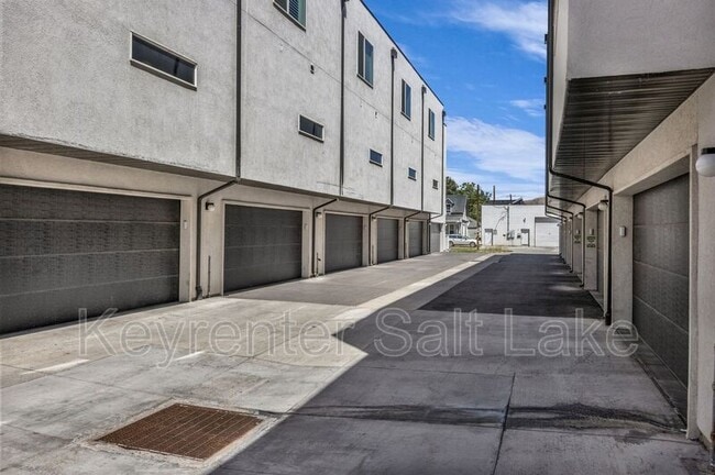 Building Photo - 230 W 1300 S St