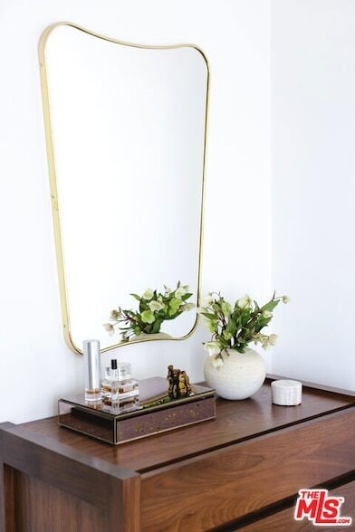 Building Photo - 1201 Cabrillo Ave