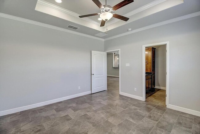 Building Photo - 7522 Sable Creek Dr