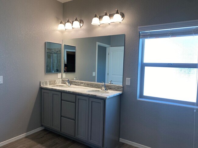 Building Photo - 4BR/2BA/2CG, 1906 sq.ft. rental in Sierra Vista, AZ