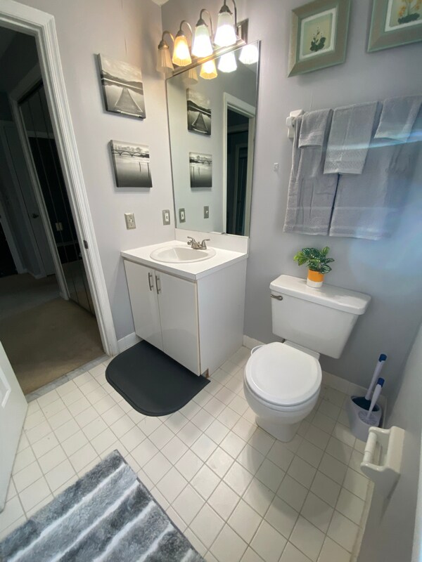Building Photo - 103 Paladin Dr
