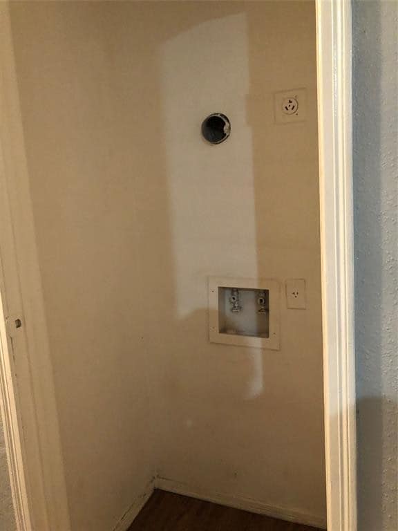 Building Photo - 12500 Sandpiper Dr