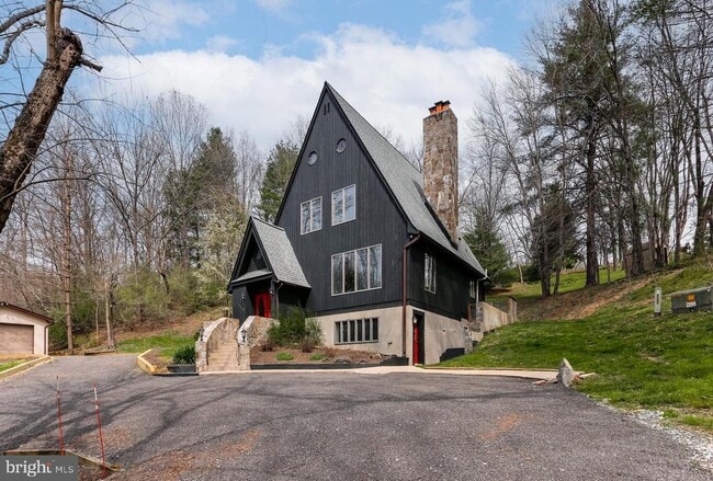 Building Photo - 7658 Gaither Rd
