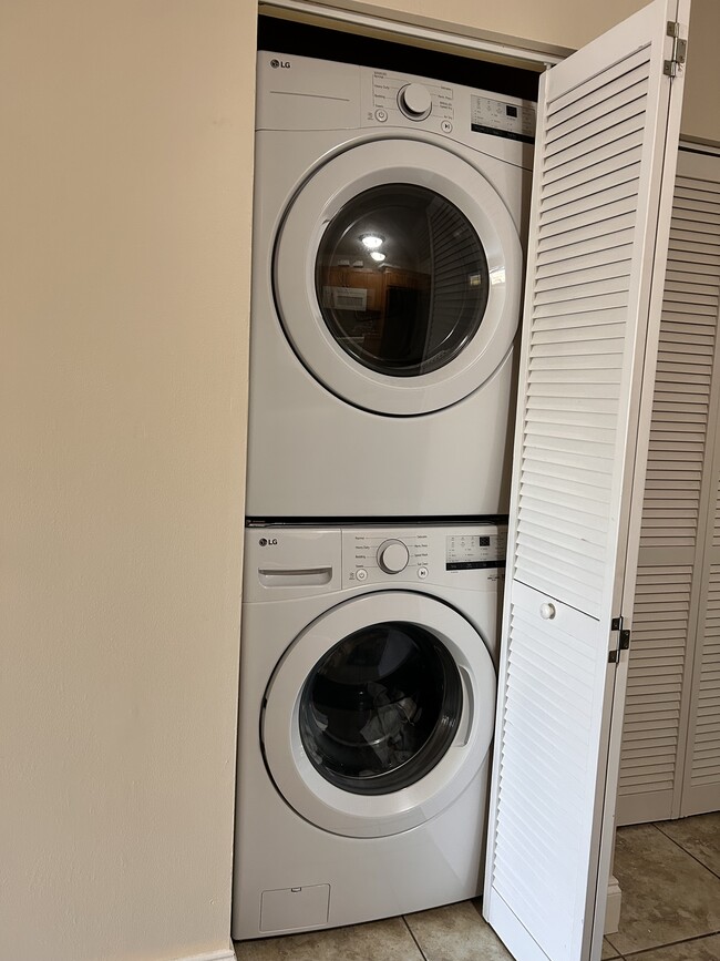 Building Photo - 3314 Northside Dr