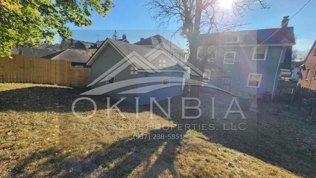 Building Photo - 1351 Amherst Pl