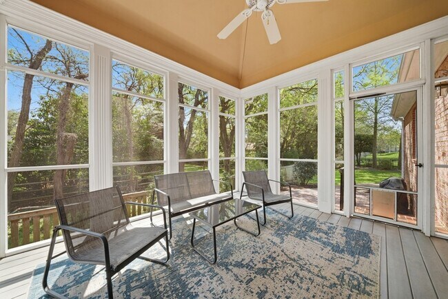 Building Photo - 4013 Lambs Creek Ct