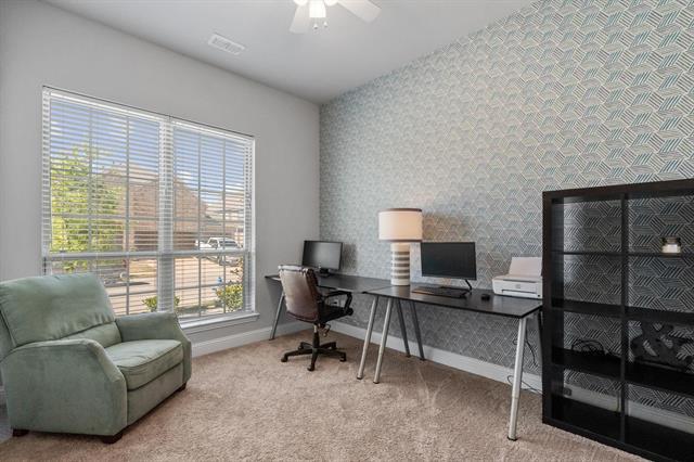 Building Photo - 3738 Norwood Ave